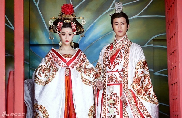 Trang phục cổ trang Trung Quốc thường xuất hiện trên phim ảnh 